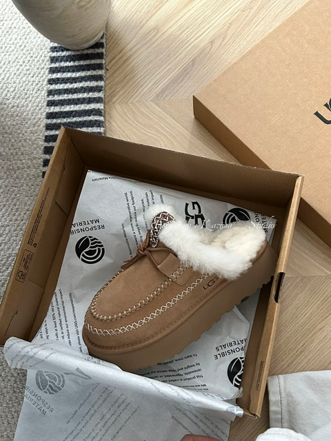 【10/2まで限定SALE】 UGG W DISQUETTE 8.0 CHE 25公分l｜Ugg Disquette Alpine – Kazima Studio