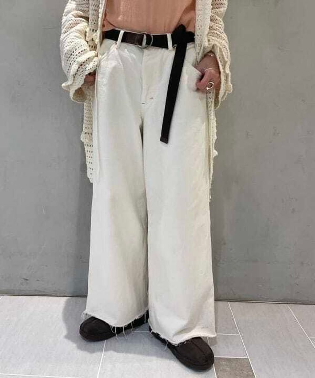 15704421