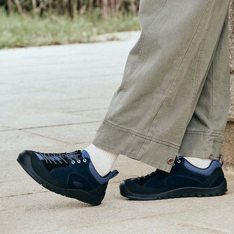 884x884_pdp_fw25_kr_m_jasper_rocks_1_5cf7b922-abf7-4d4c-b050-9c33e4e73e57