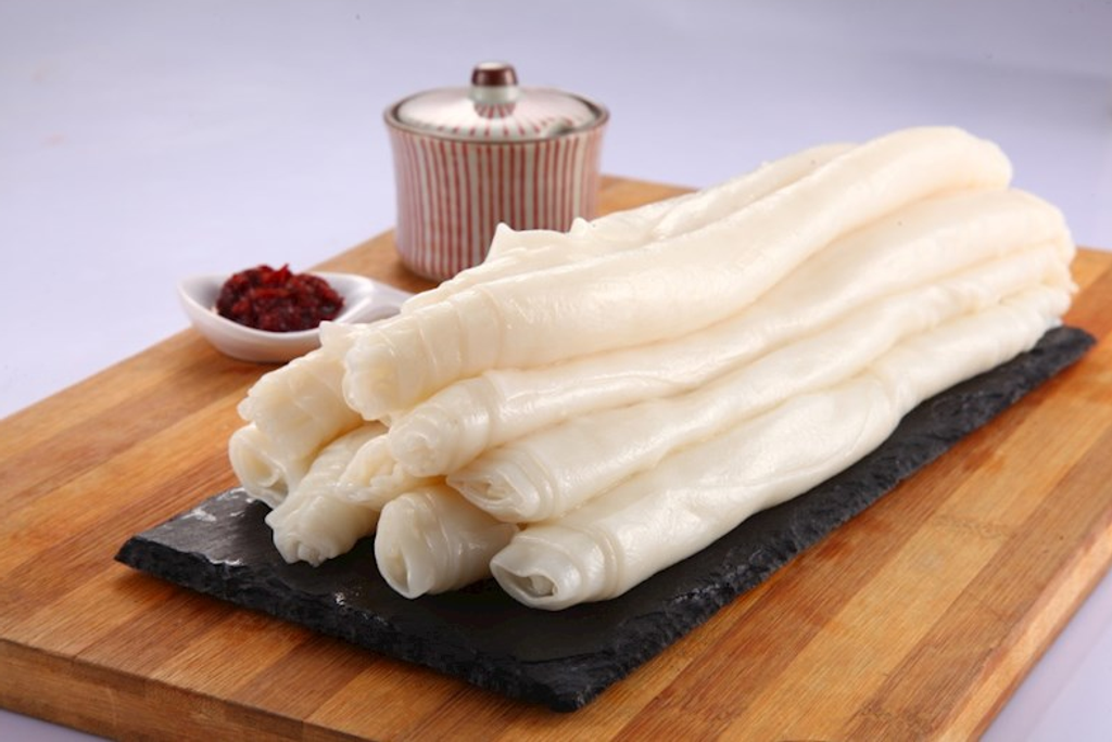 Screenshot 2023-08-16 at 13-53-06 Roll-Rice-Noodle-Chee-Cheong-Fun-Kueh-Teow-Gulung-1210104103218537.jpeg (JPEG Image 800 × 533 pixels)