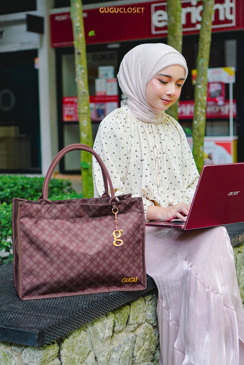 GAMBAR MODEL JESSIE JULY 9