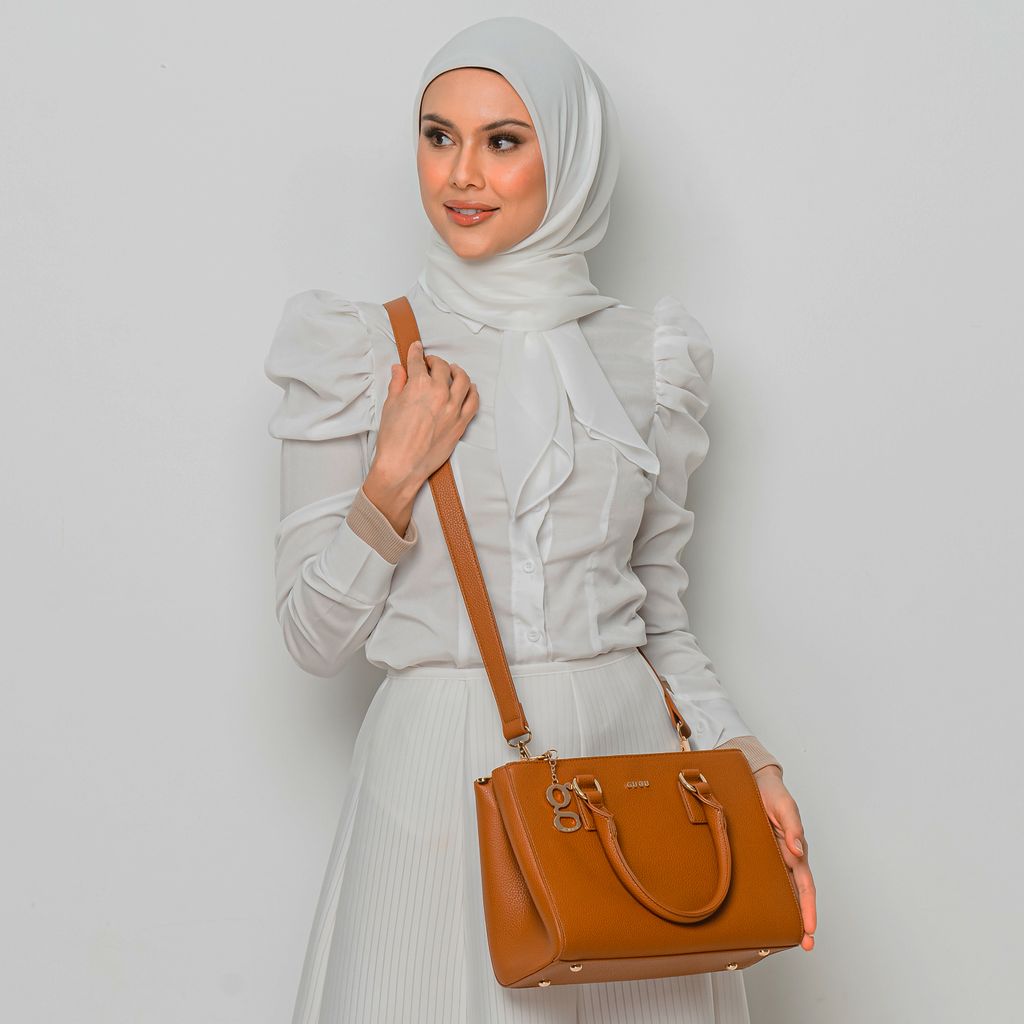 dinda main brown.jpg