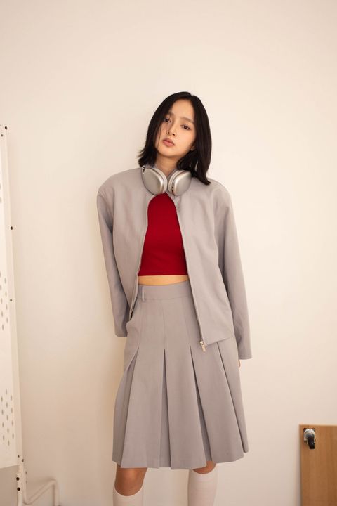 Cover 004