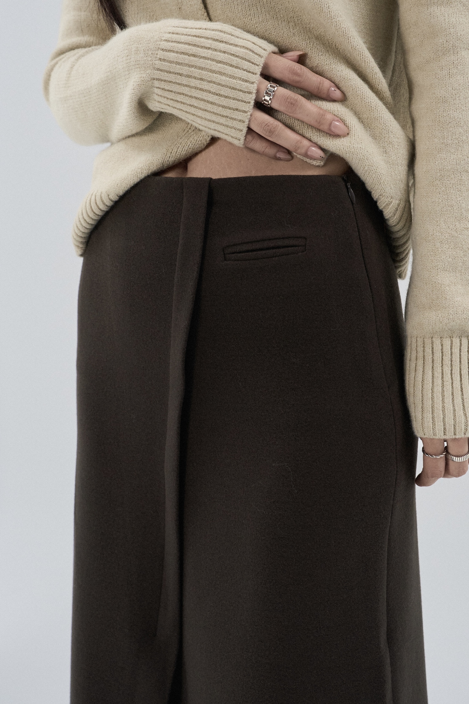 image_B4B49BC8-AA65-4423-B5E6-86A1C01A377D_1763657076