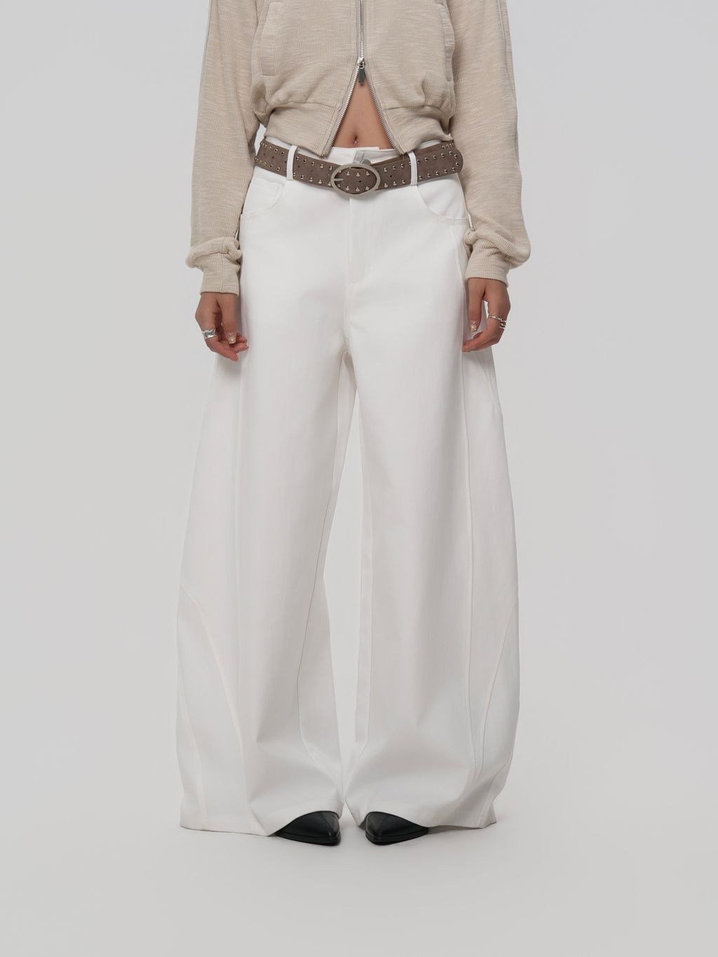 5301fe595oba75393fc1692c77343155