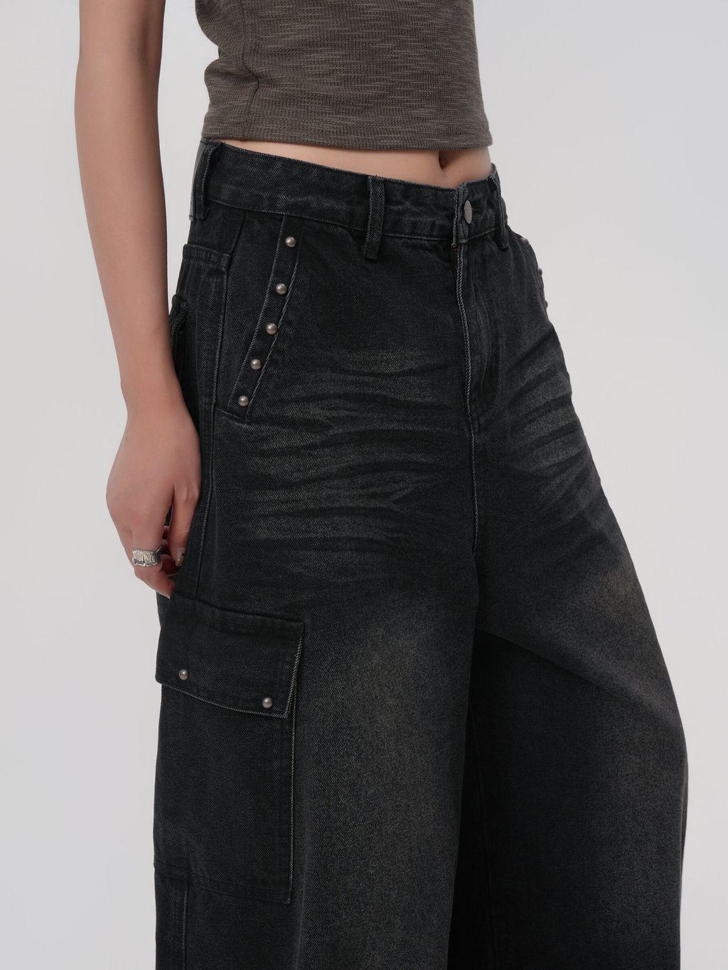 49b8aaf81s35143722a0318b3b0d840d