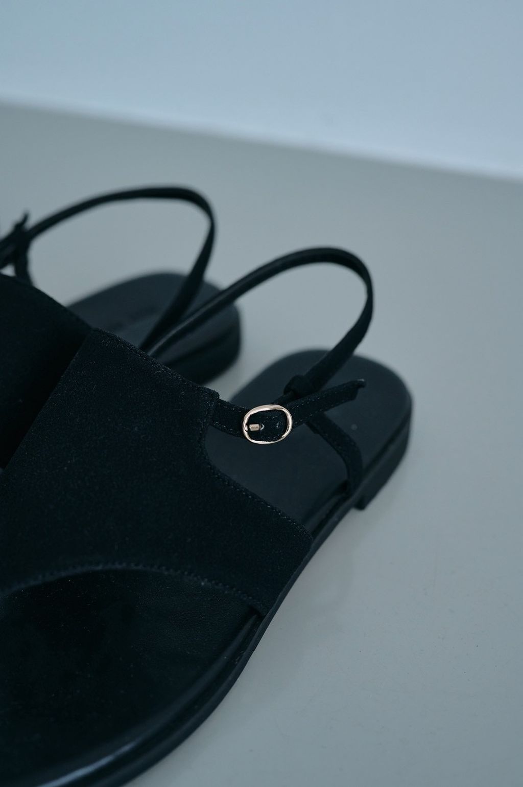 7F85A620-89A7-4A63-9BDC-80689AAC5340