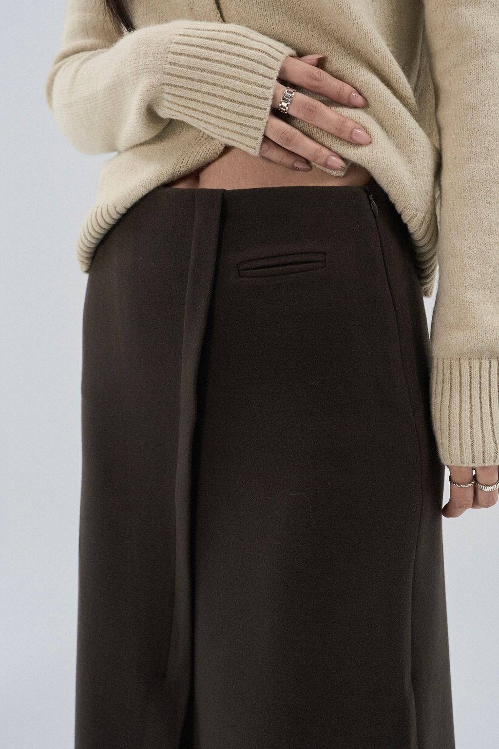 image_B4B49BC8-AA65-4423-B5E6-86A1C01A377D_1763657076