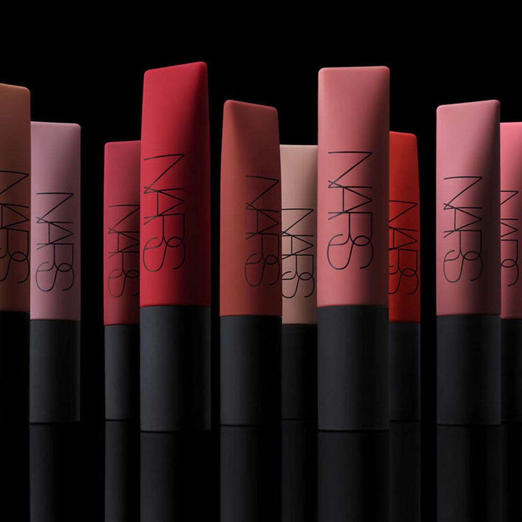 NARS_SU20_AirMatteLipColor_PDPCrop_Stylized_FullGroup_GLBL_2400x2400.jpg