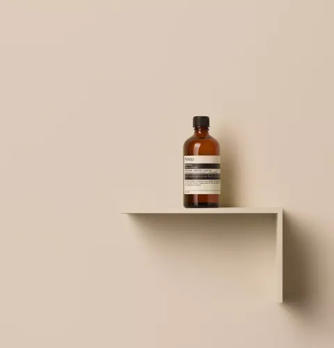 Aesop_Breathless_Web_PDP_Secondary_50-50_Desktop_1440x1500px.jpg