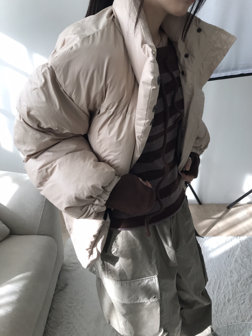 10050