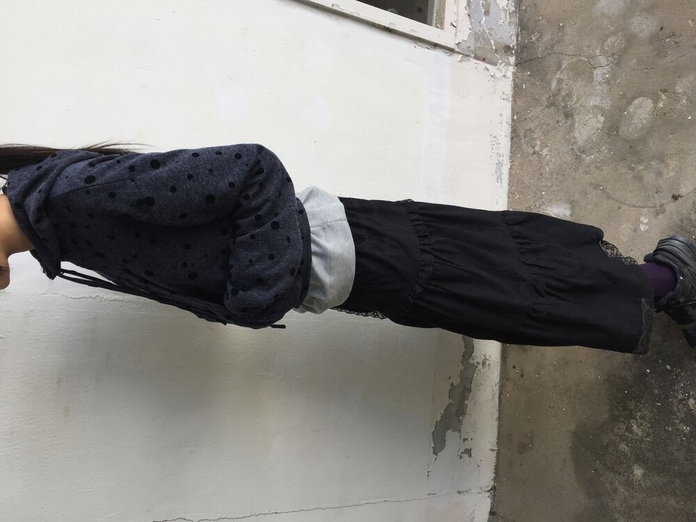10027