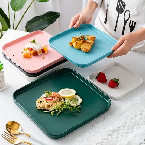 matte-square-raised-rim-plate