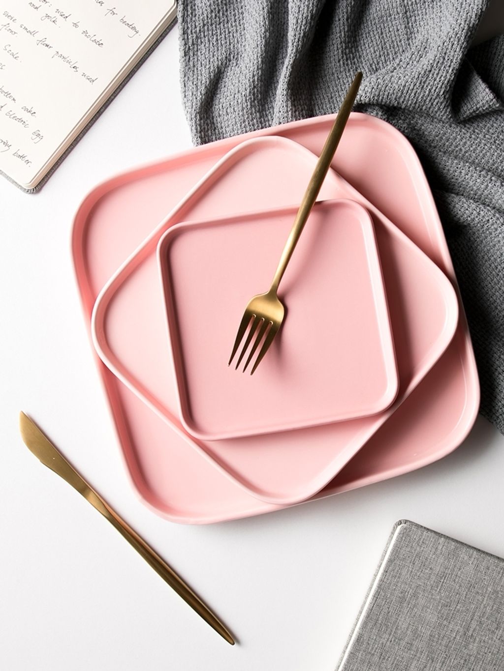 matte-square-raised-rim-plate