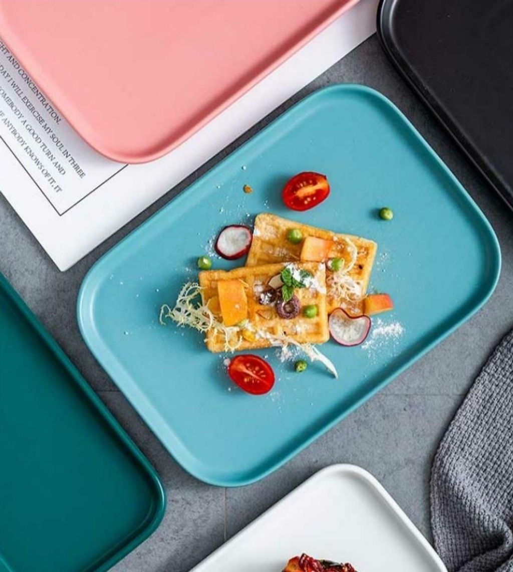 matte-rectangular-raised-rim-plate