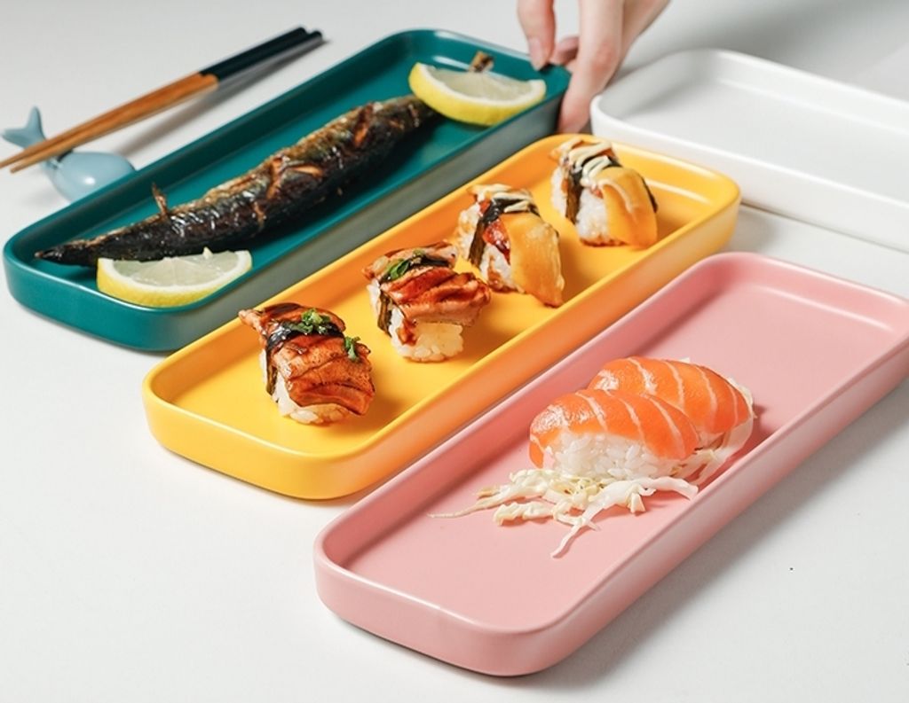 matte-rectangular-raised-rim-plate