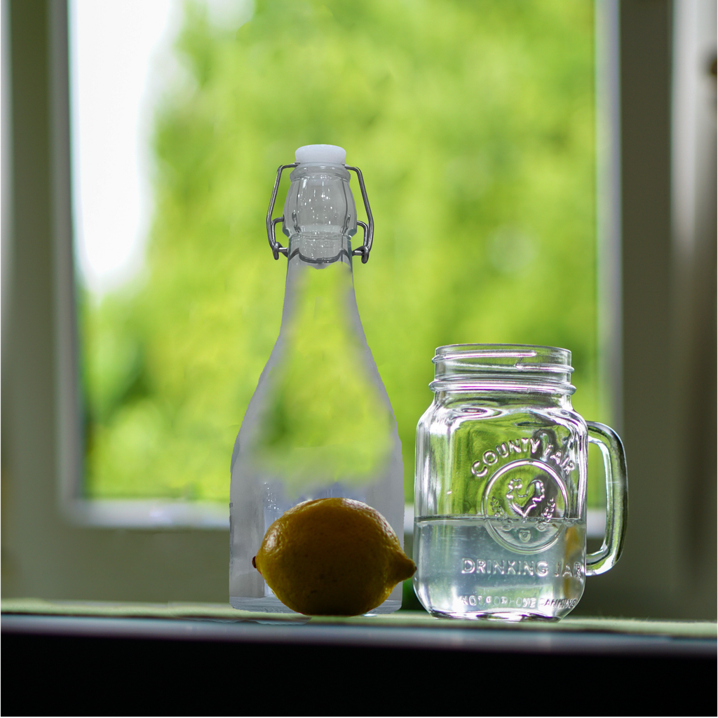 Bottle Glass With Stopper (1)
