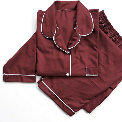 plain maroon .jpeg