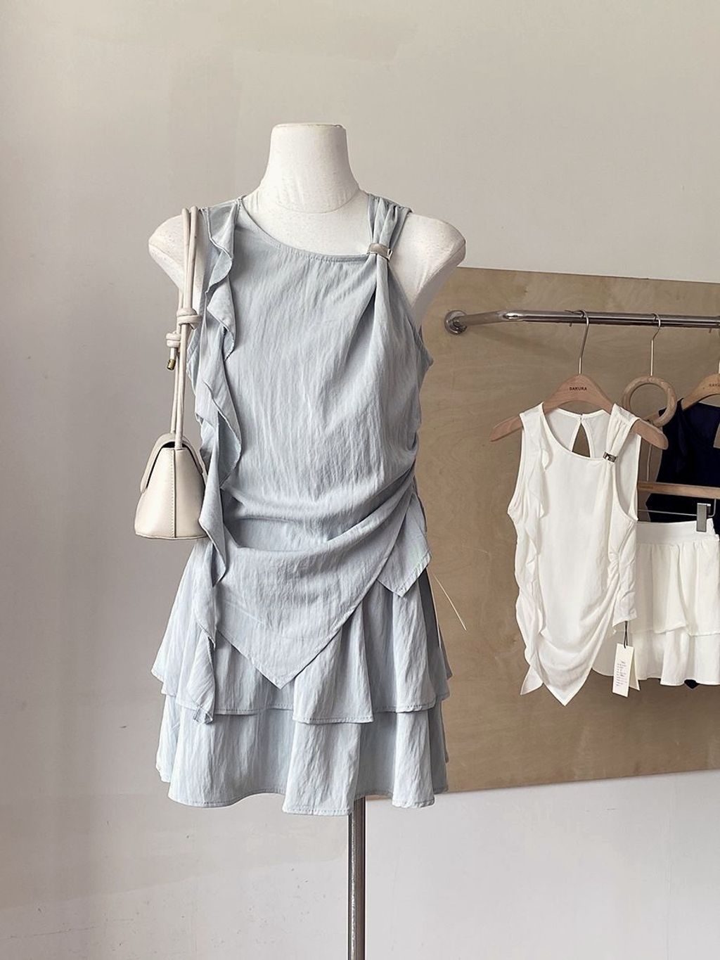 1776149526548-1646936017