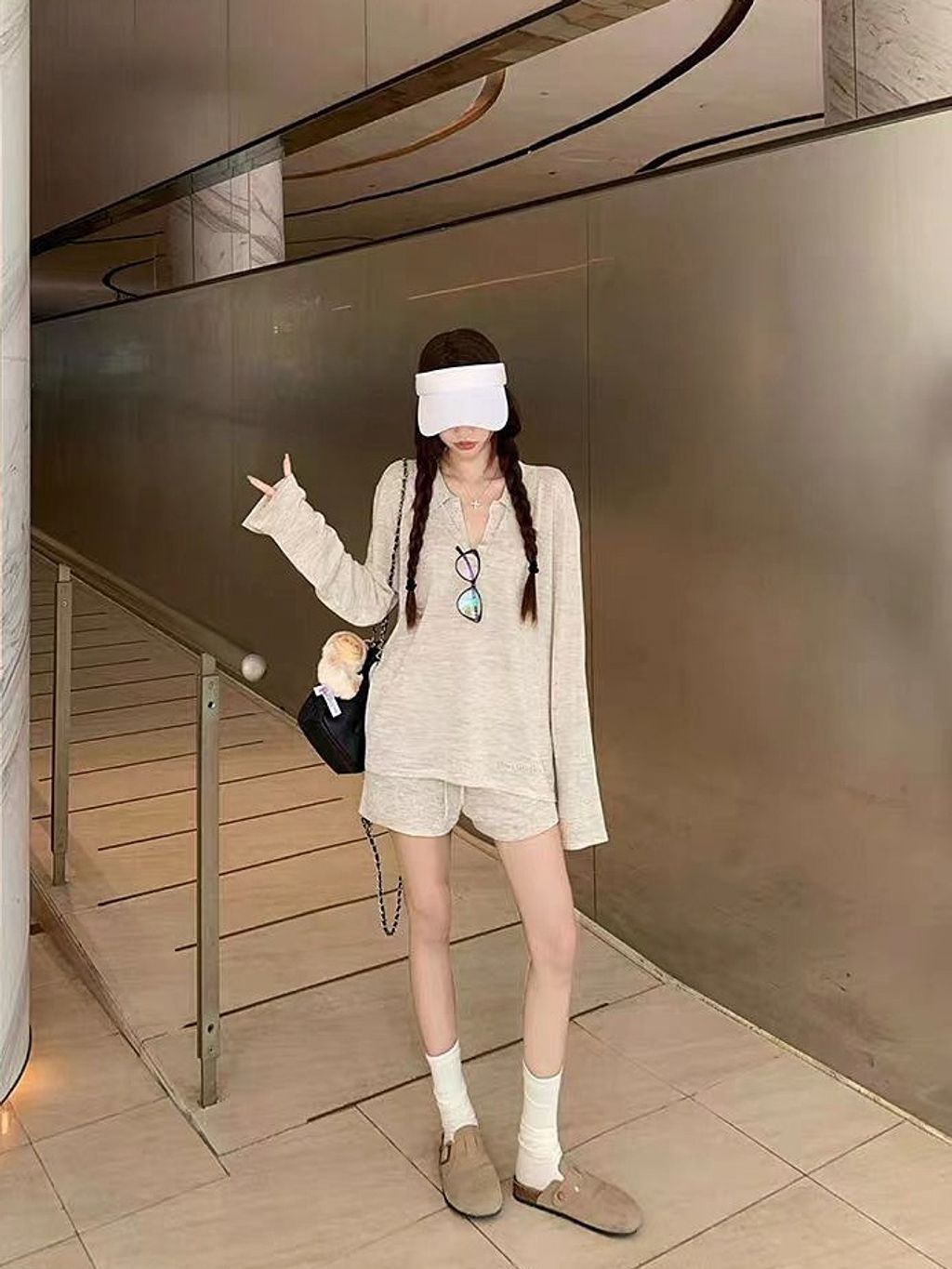 1776151740720-32077159