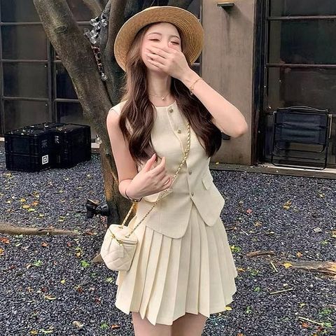 1765443403318-1299026869