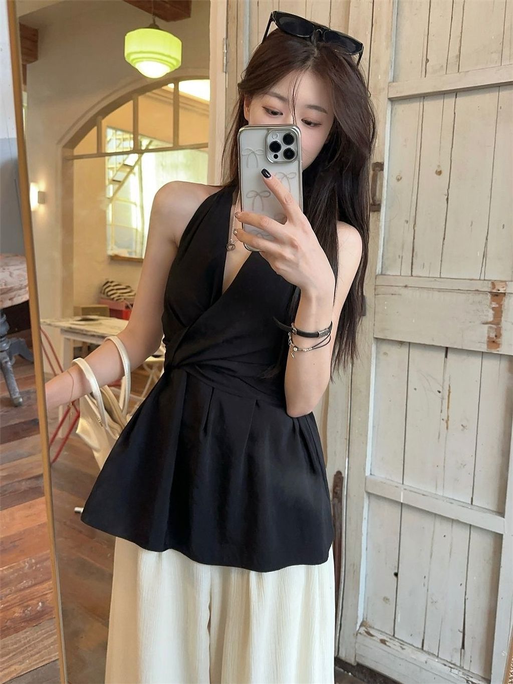 1765447924506-1862664208