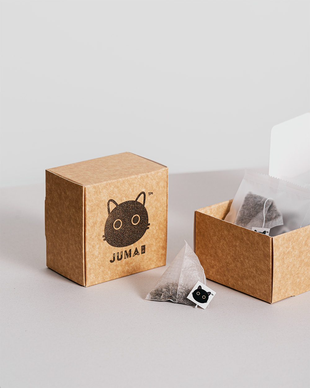 juma-signature-cat-tea-packaging.jpg