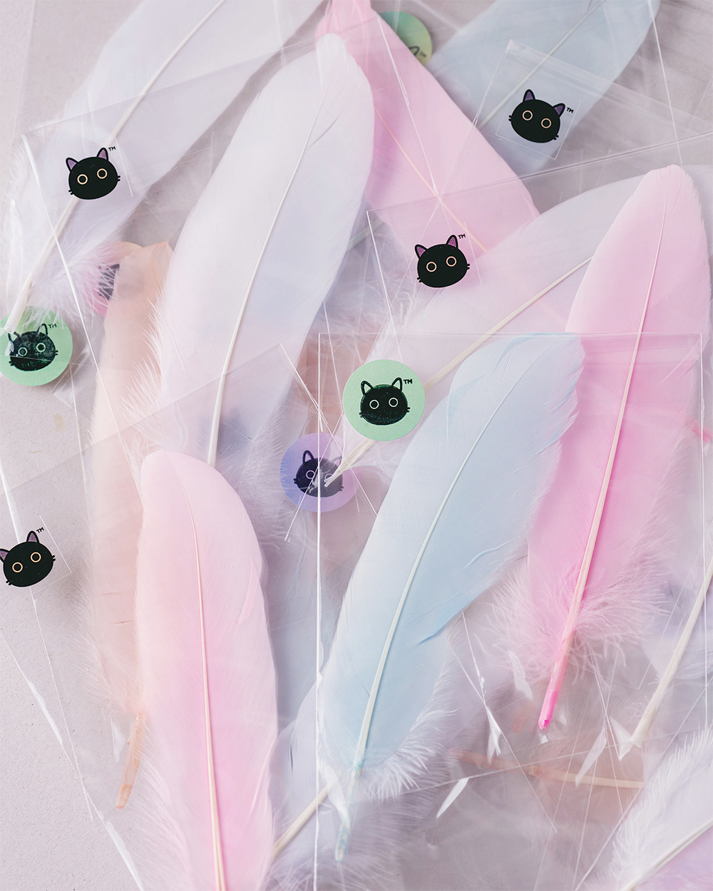 feather-cat-toy-juma-pet-store.jpg