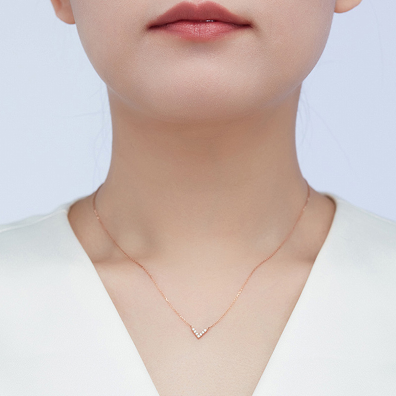 pendant_008-137