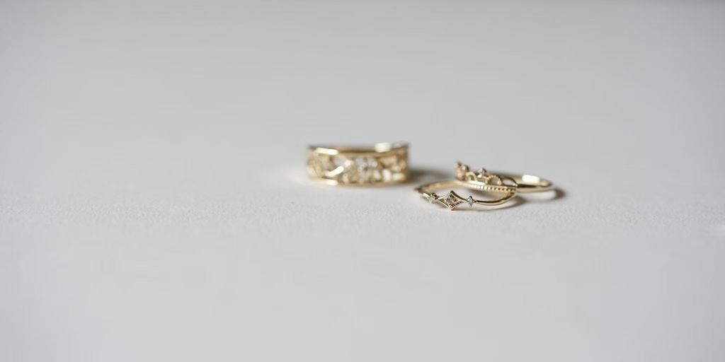 K10 金菱形鑲鑽戒指