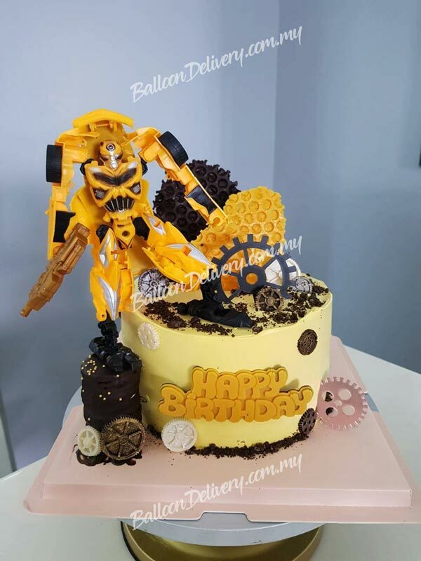 Transformer Cake 😁🚗🚦 - YouTube