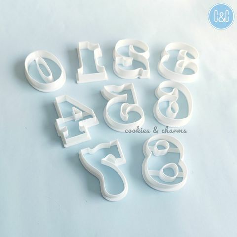 numbers cookie cutter