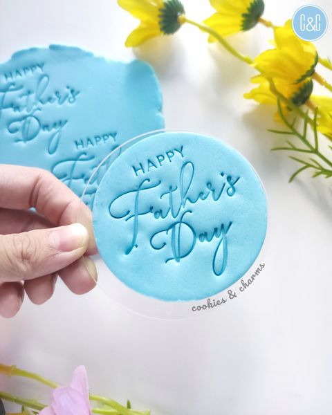 Happy fathers day font embosser 1