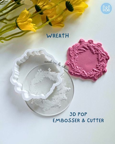 wreath 3d pop embosser cutter.jpg