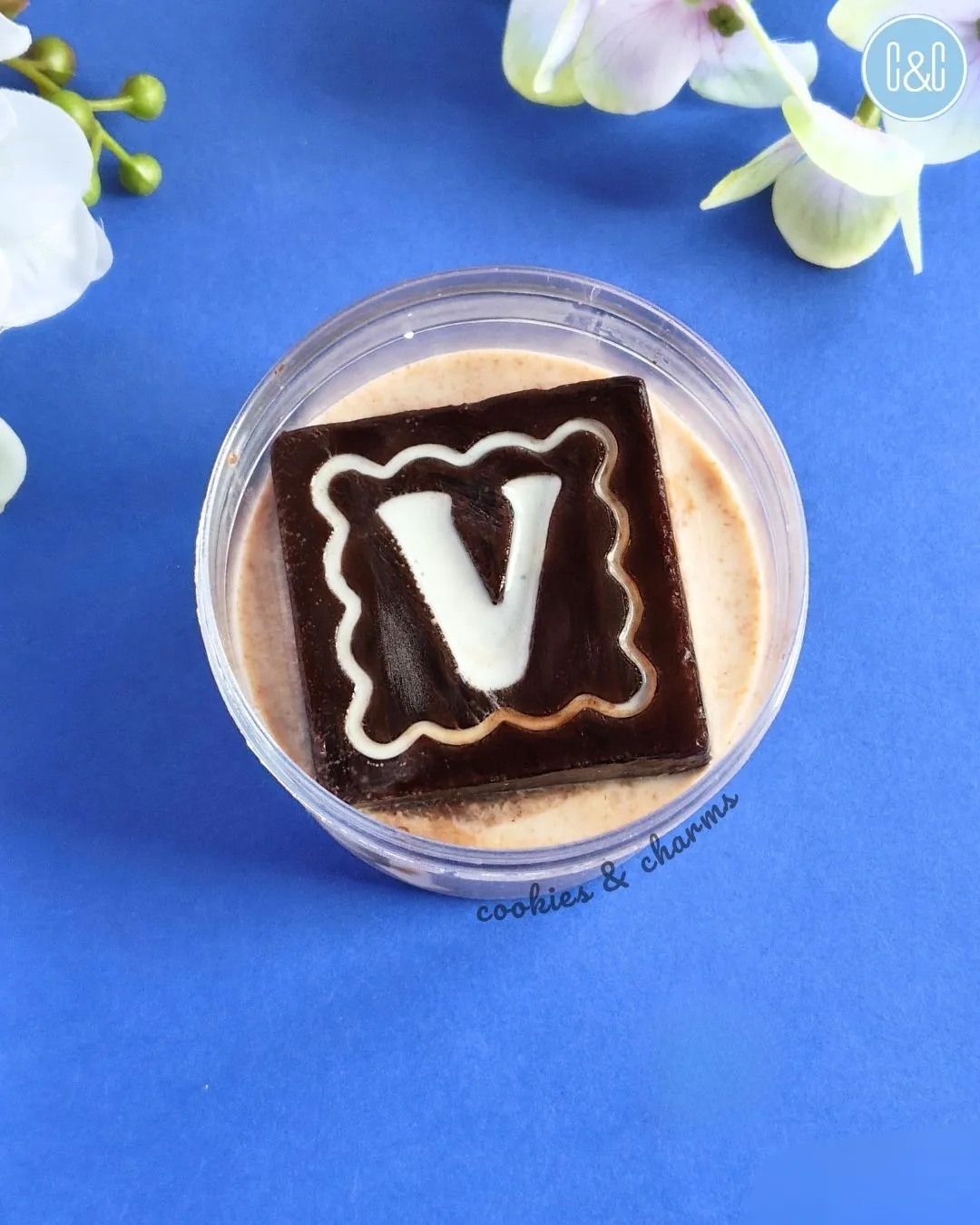 single alphabet imprint ice cube silicone mold