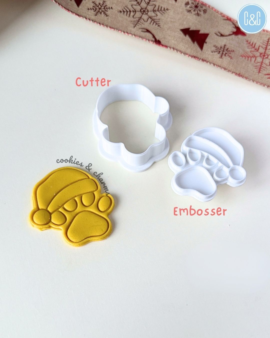 santa hat paw cutter embosser (2)