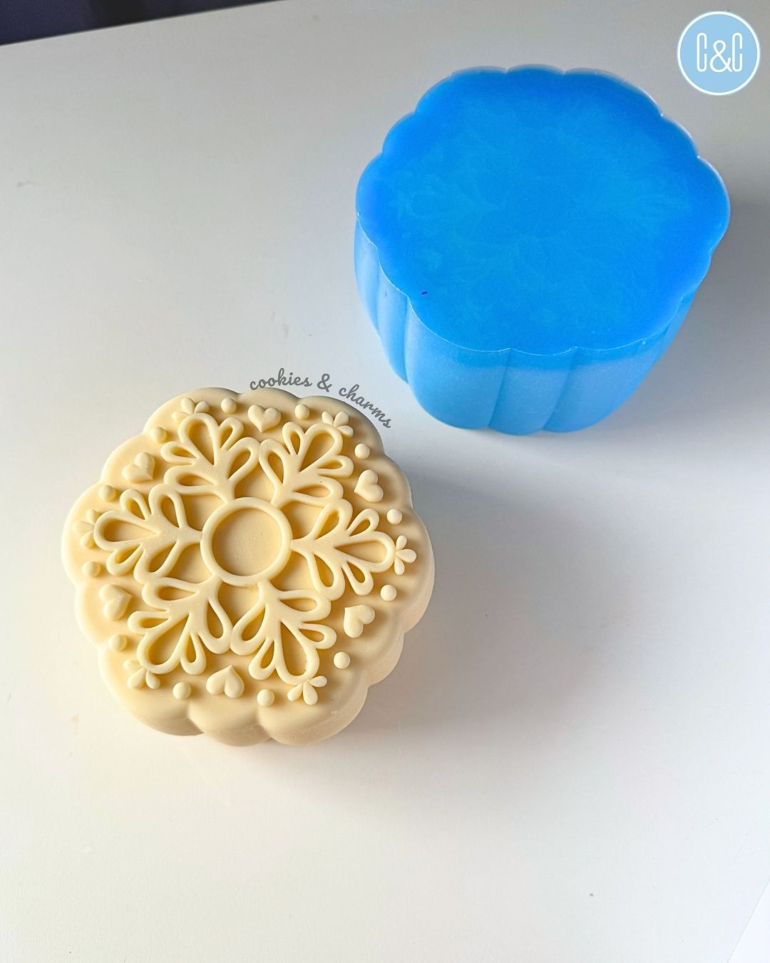 snowflake silicone mold