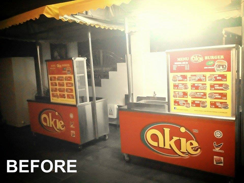 akie burger stall - before.jpg