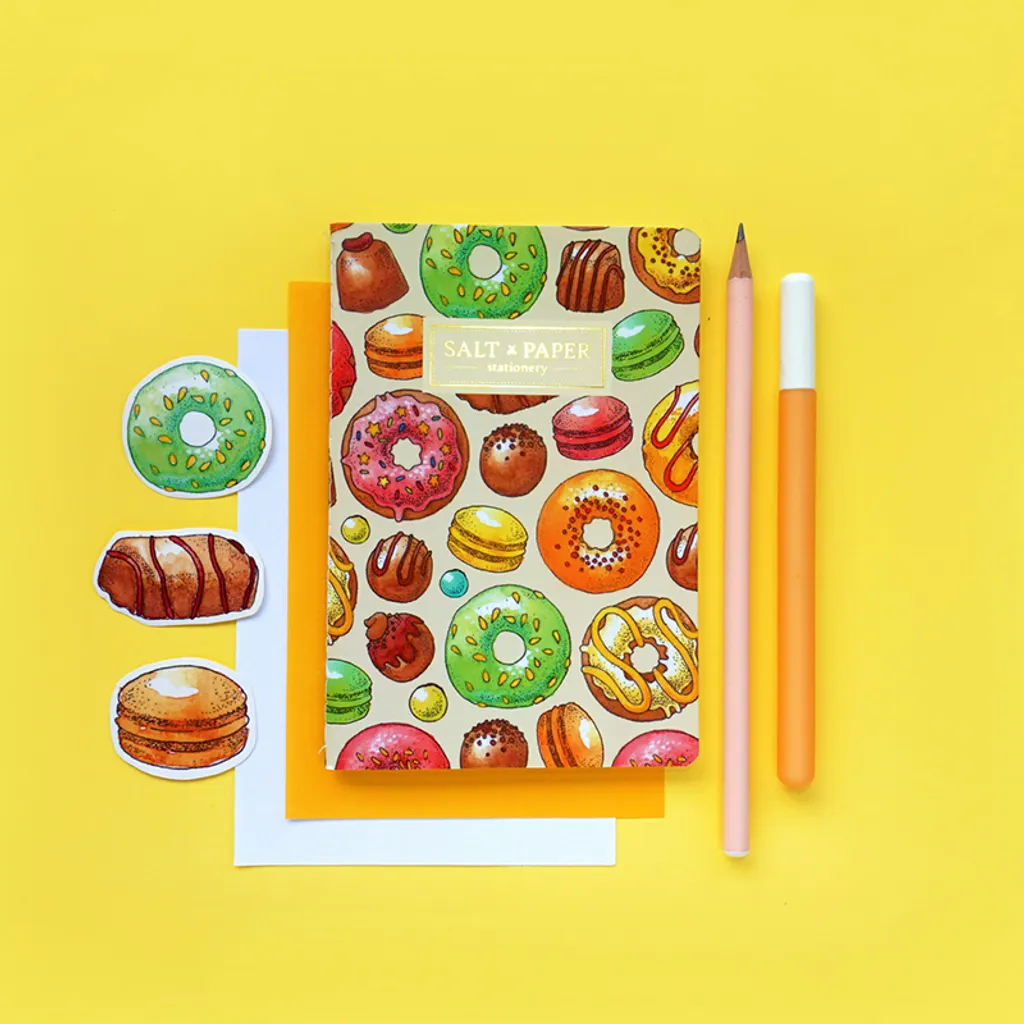 Donuts-and-Macarons-01.jpg