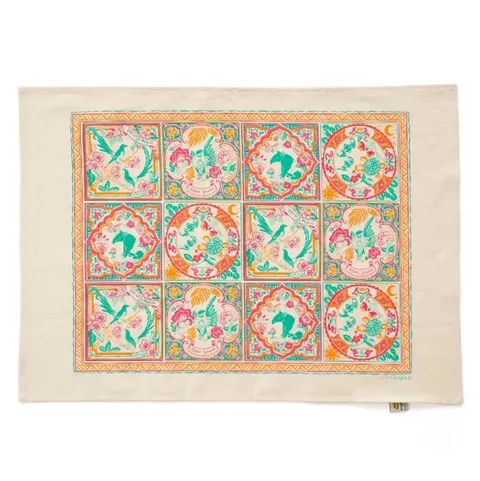 pernakan tiles 2.JPG