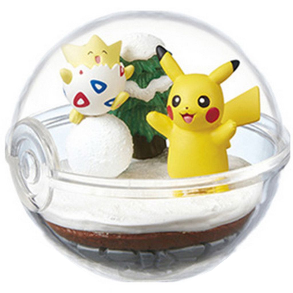 000 Pikachu Togepi.jpg