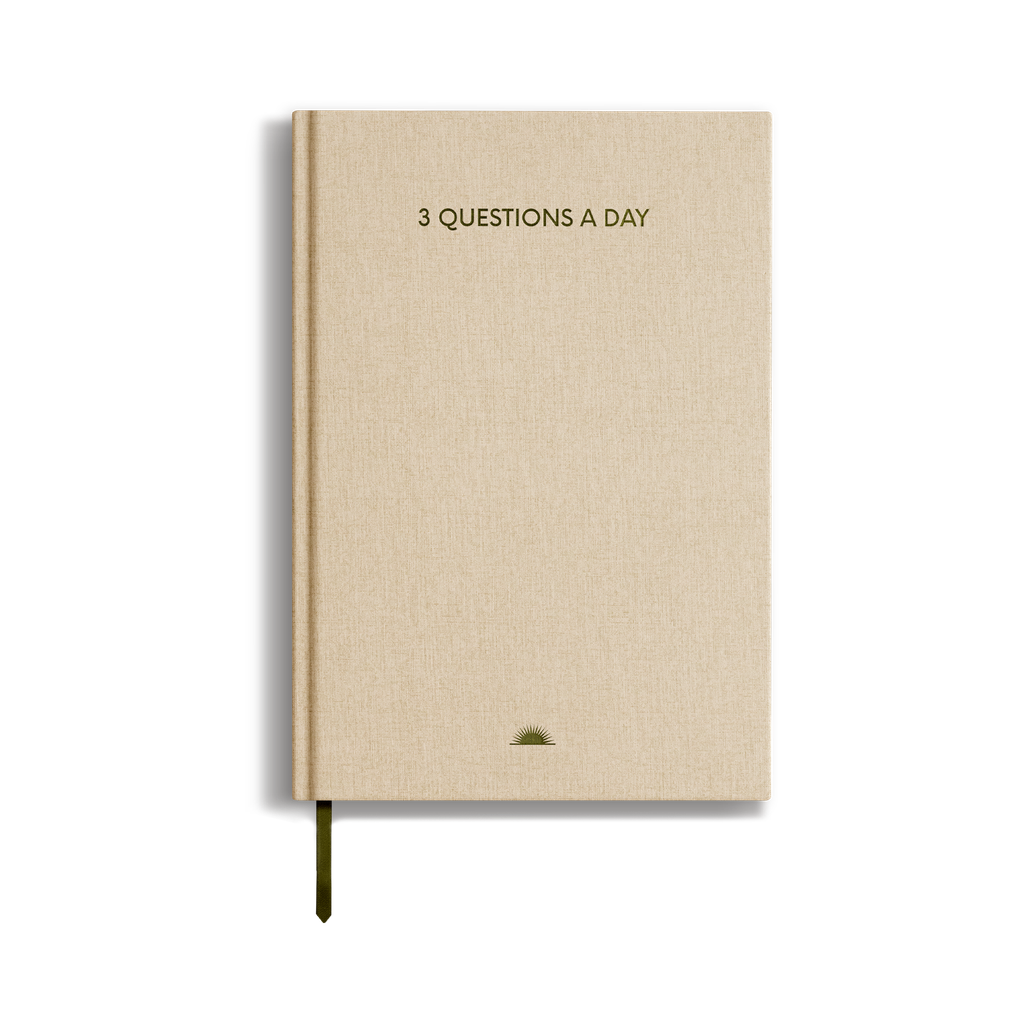 Q&A a Day: 3-Year Journal for Christian Women