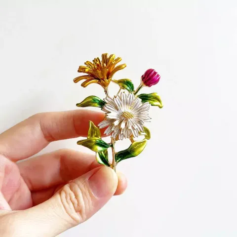 gold brooch
