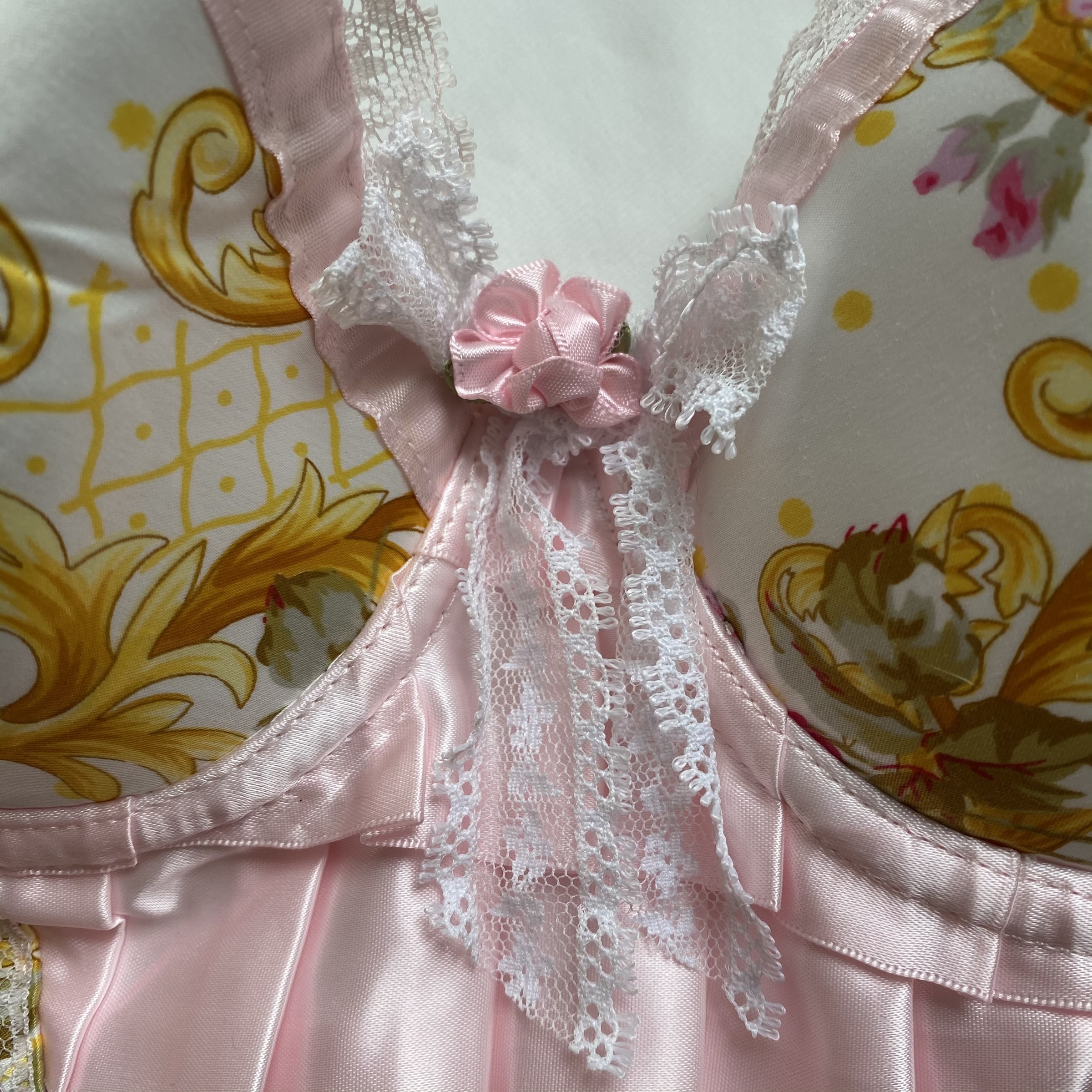 Eblin Satin Floral Bustier (36B/34C) – Violette Wears Eblin Satin Floral Bustier (36B/34C) – Violette Wears