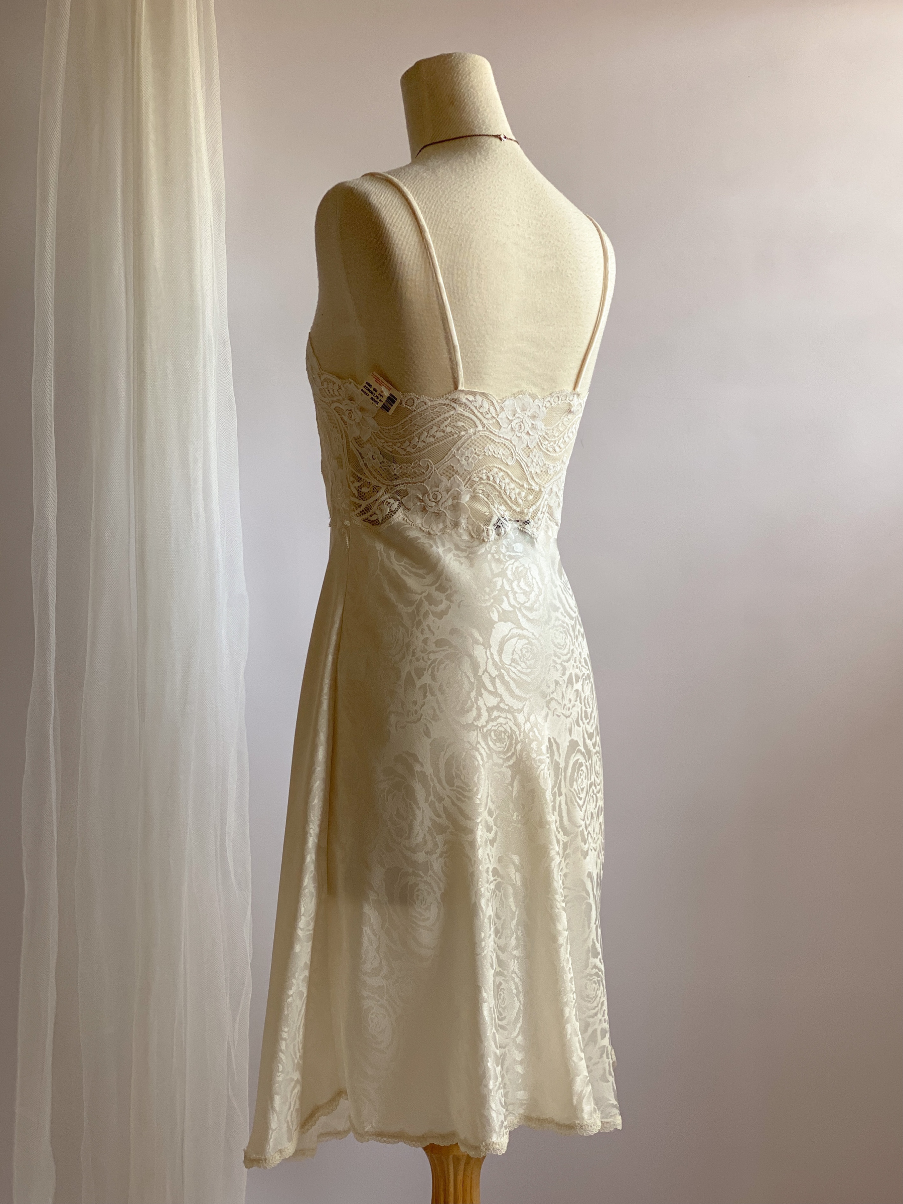 Vintage Christian Dior Lace Slip (M) – Violette Wears