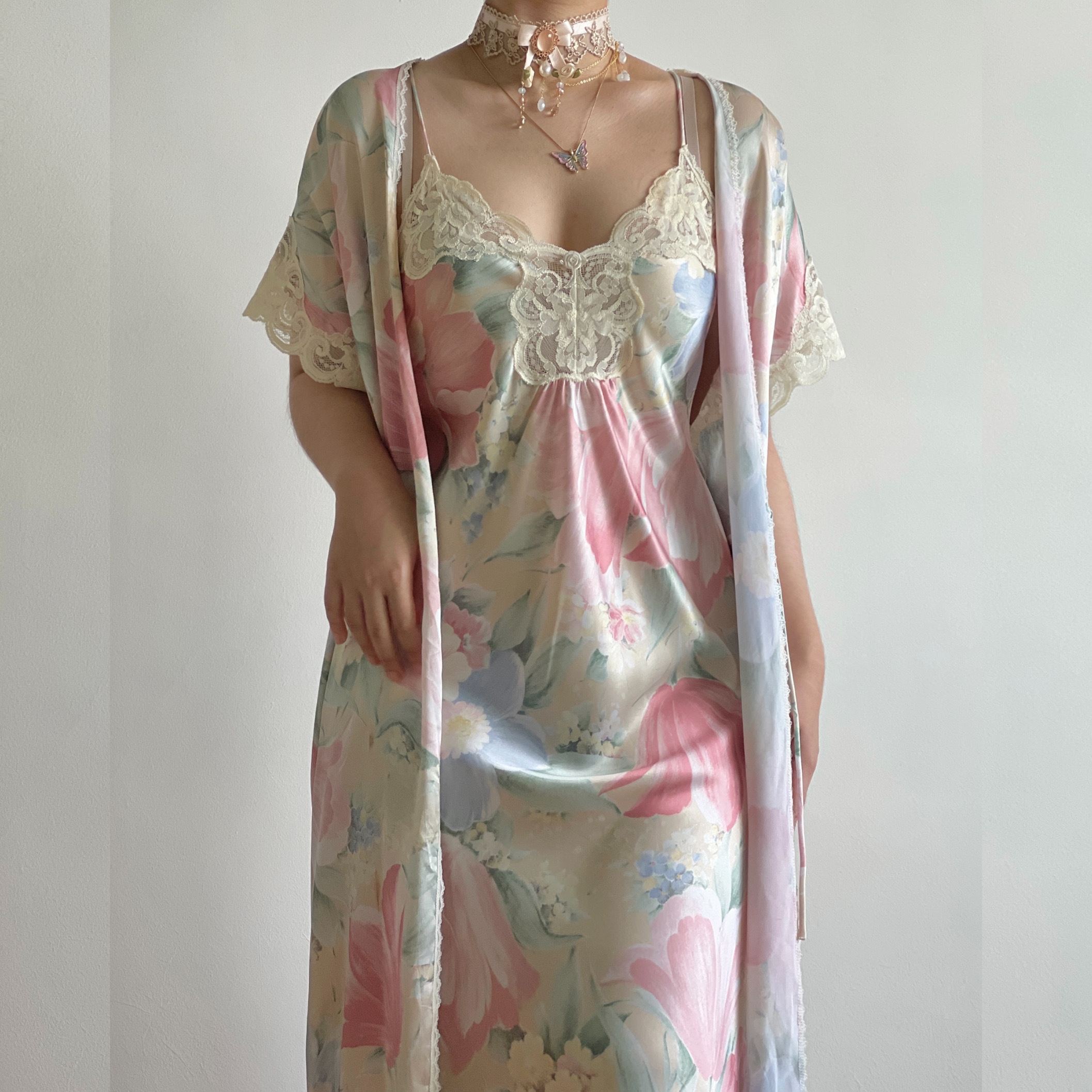 EF34BD84-E106-448A-A122-1E36D0B7D992