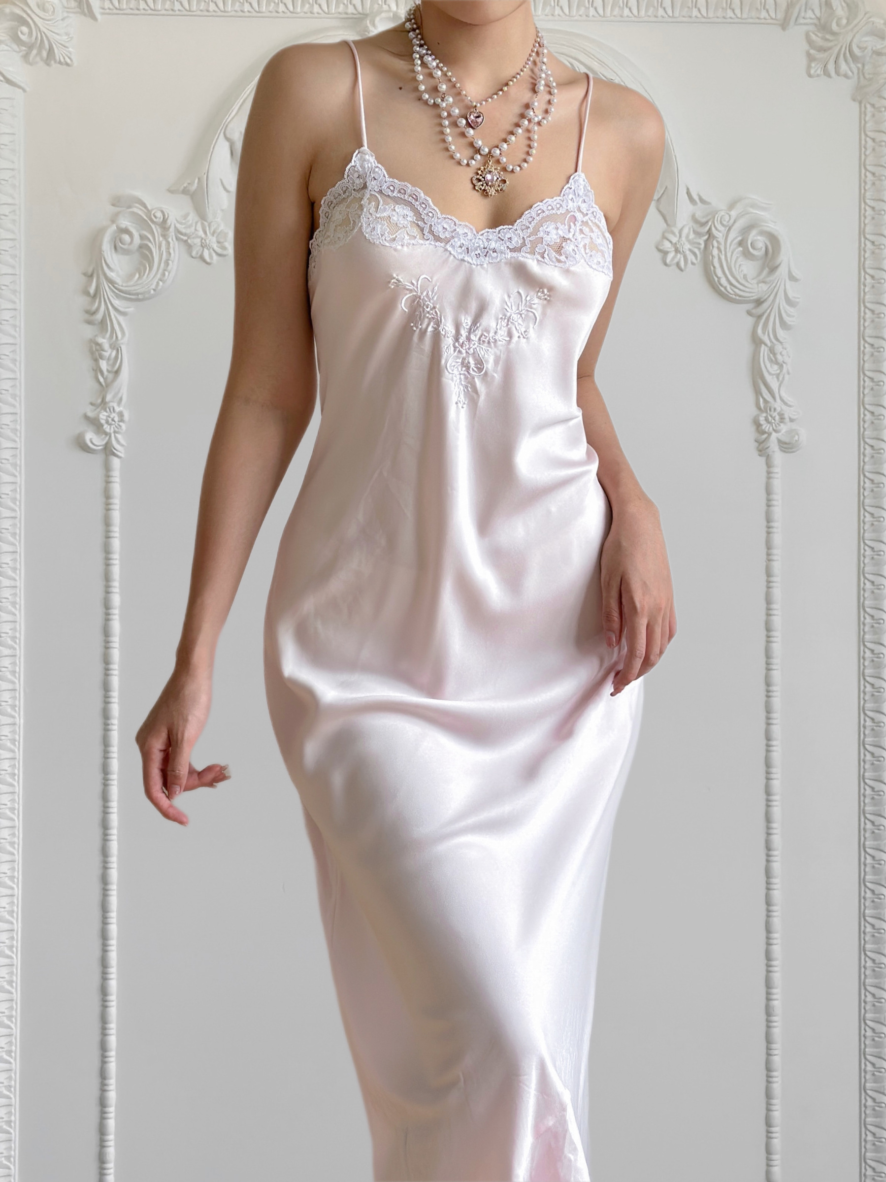 6151E5B1-59C9-4560-B1E0-203979F645FA