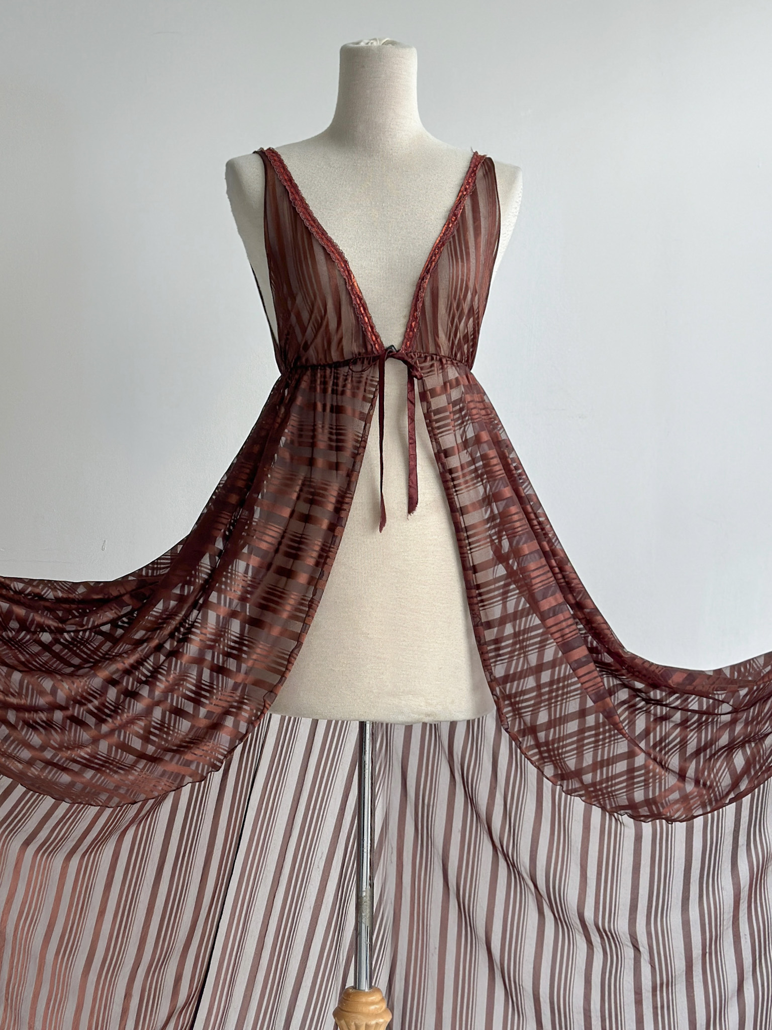 5E55EDAC-6BC8-4677-B01E-60CC50A876AF