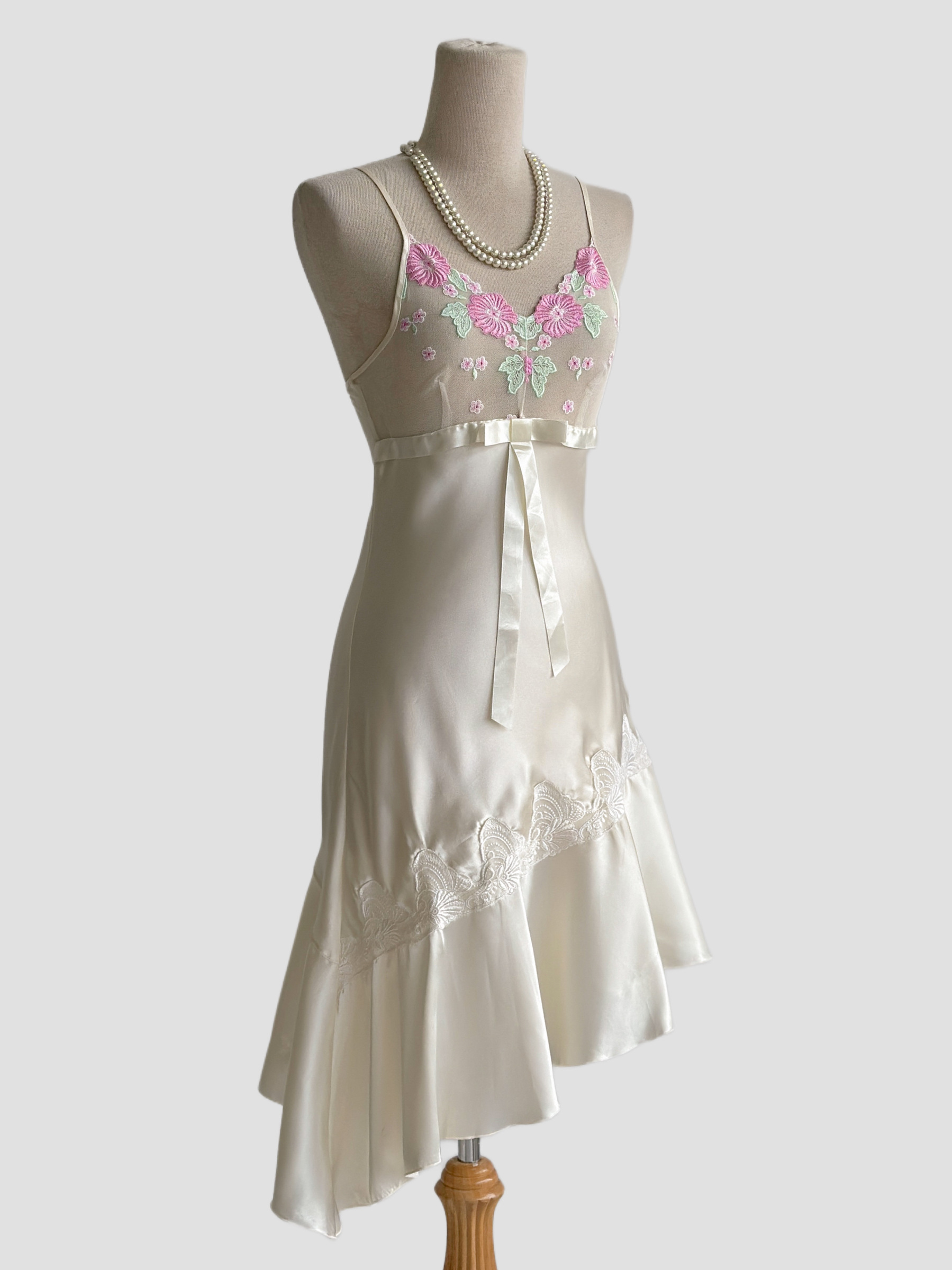 16143ABF-C3E7-4620-B352-4F1934D5FA05