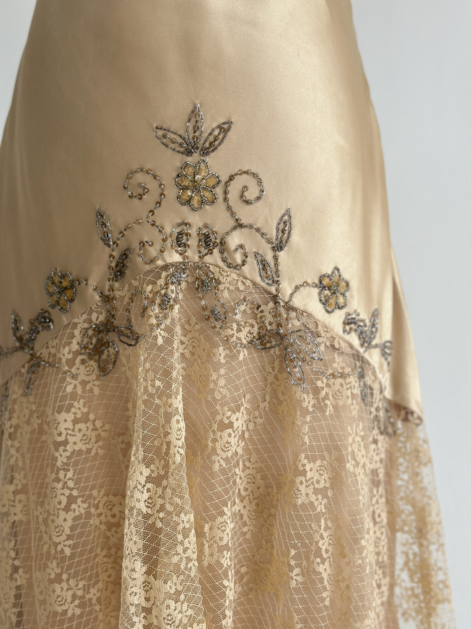 9C8713AA-833B-4058-AEB6-768567D6921E